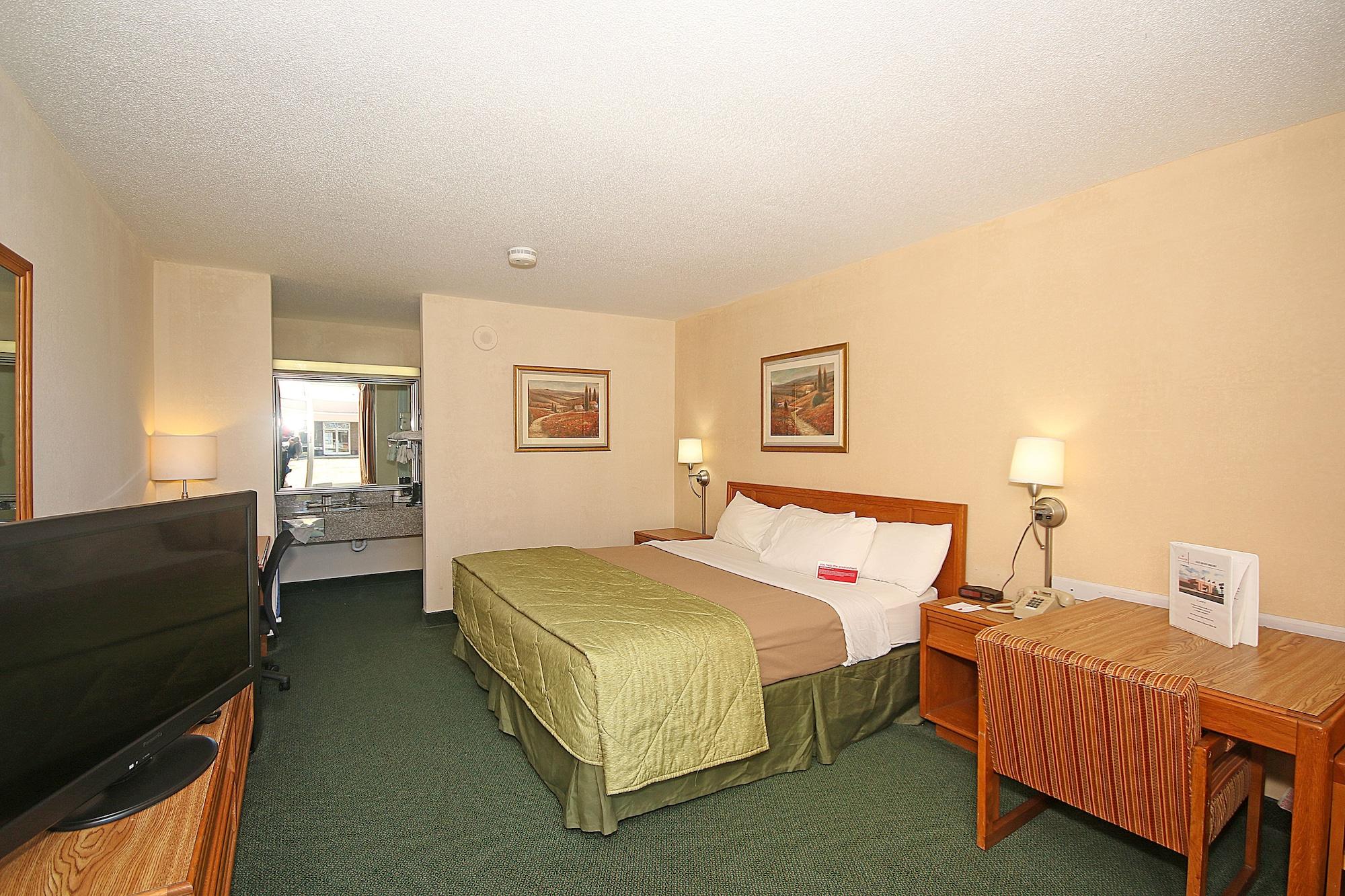 Ramada By Wyndham Wytheville Exteriör bild