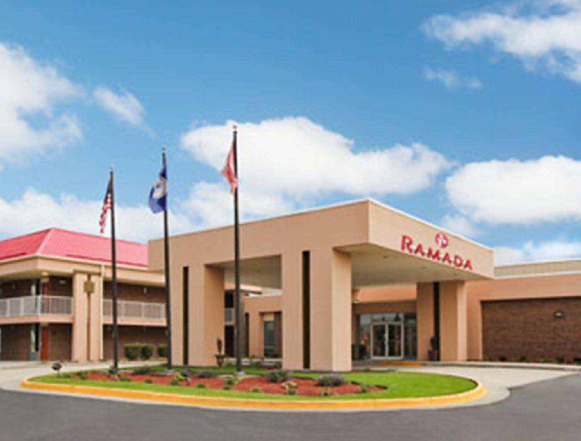 Ramada By Wyndham Wytheville Exteriör bild